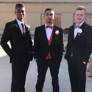 Meet your Posher, Dominick